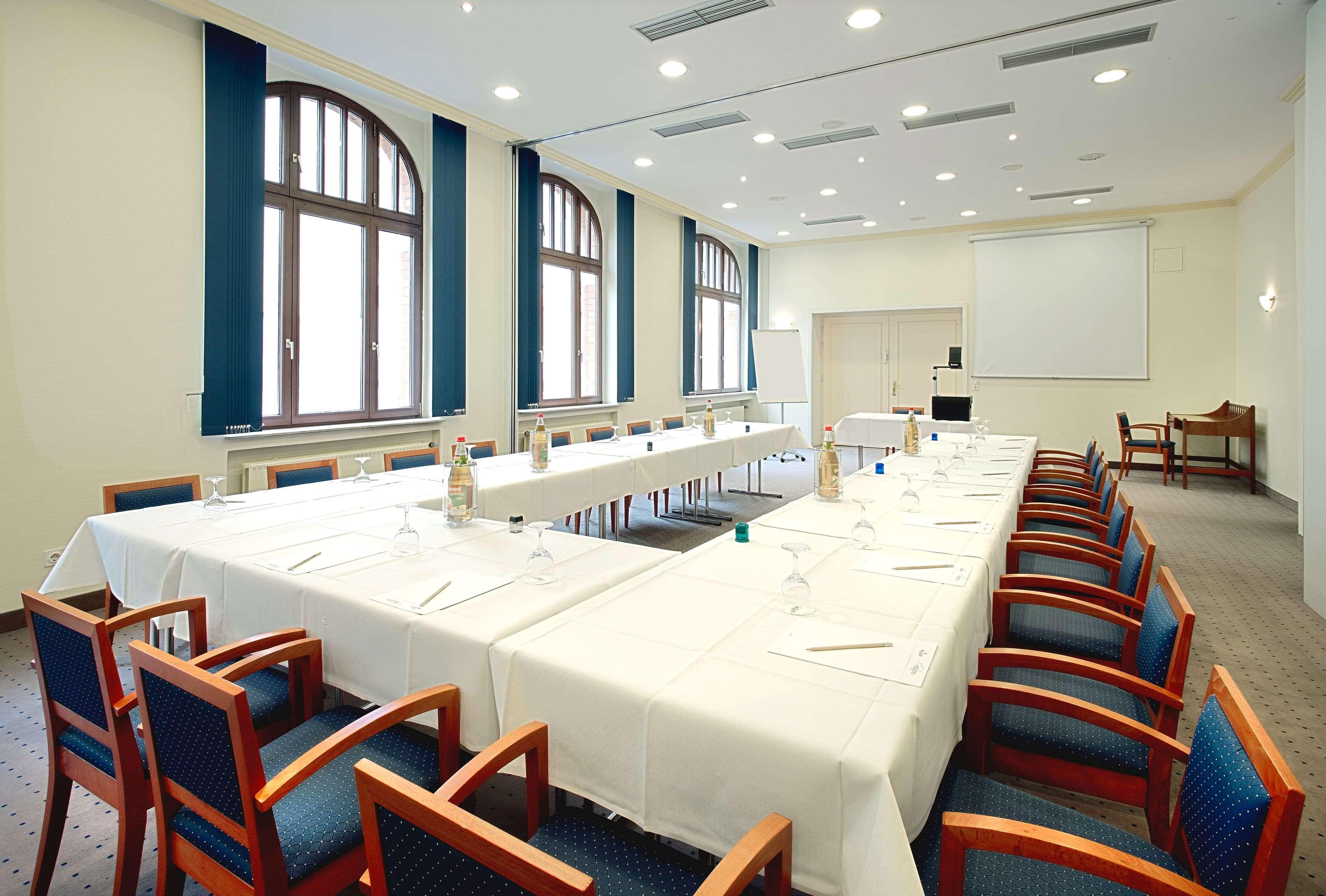 Tryp By Wyndham Kassel City Centre İş olanakları fotoğraf